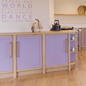 Bespoke Shaker style Kitchen in Oak, designed and made by HOUT in Cumbria.