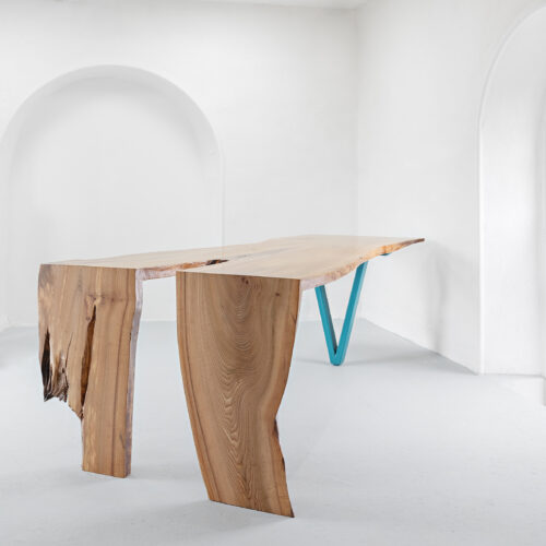 Unique Furniture - Live-edge Table by HOUT Design